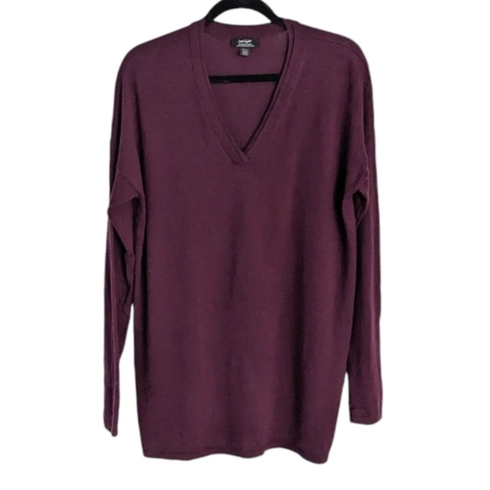 Lord & Taylor burgundy red v-neck long sweater large T6